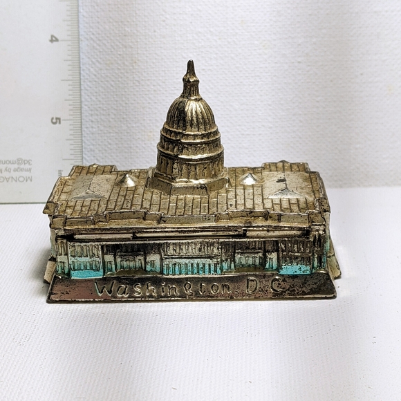Vintage Trinket Box, U. S. Capitol, Souvenir, Washington DC, Metal, Japan, - Picture 4 of 10
